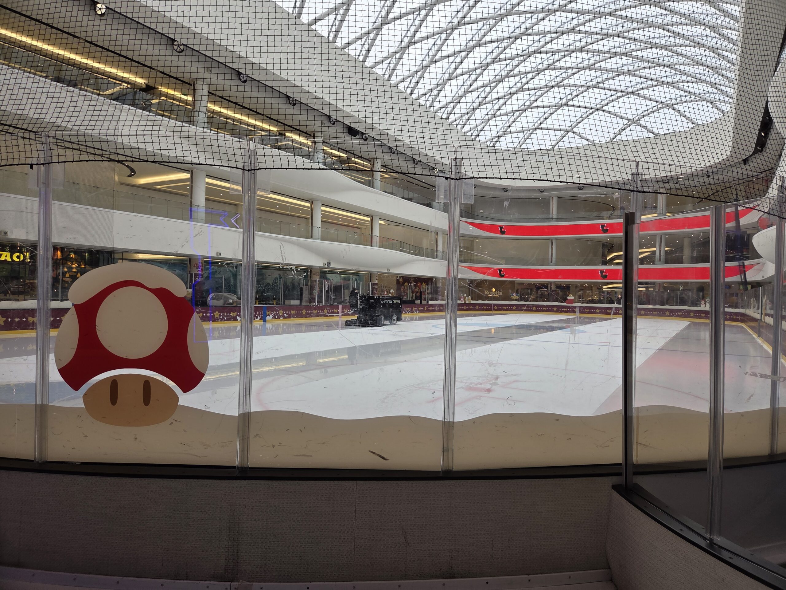 Best Ice Rinks in NJ: 4 Top Winter Skating Spots for Families